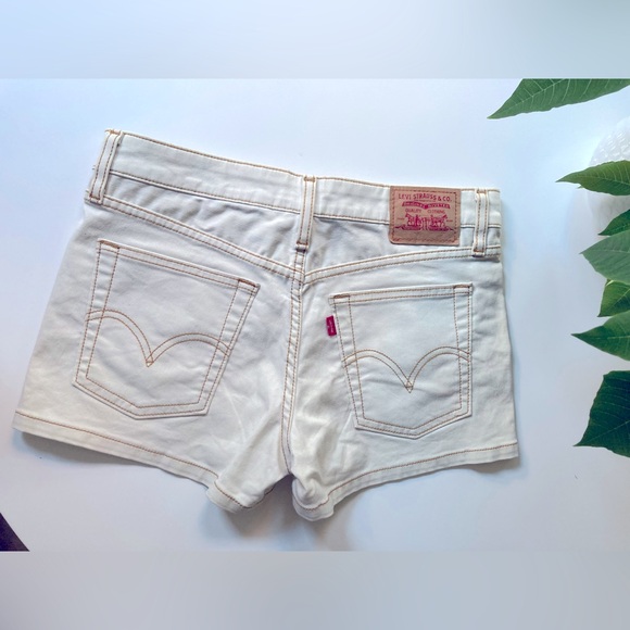 Vintage Levi’s Denim Shorts White Denim Shorts Size 5 JR Cotton Spandex - Picture 2 of 7